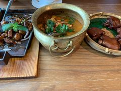 雪菇牛肉粒-中8楼风尚云南菜(颐堤港店)