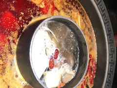 -晓宇重庆火锅(龙首店)