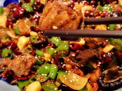 -万重锦·人文川菜馆(骡马市店)