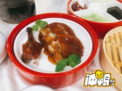 传统老北京果木烤鸭-东门烤鸭店(东华门店)