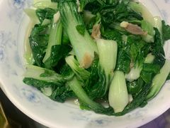 猪油渣小白菜-深巷家味馆.湖北头牌红烧鱼头拌饭(黄陂店)