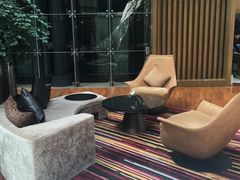 -上海滴水湖皇冠假日酒店