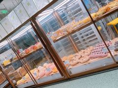 面包甜点陈列柜-奈雪的茶(亨特国际广场店)