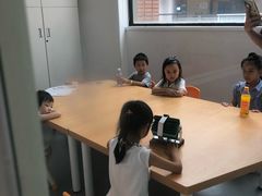 -斯坦星球AI编程·机器人科创·科学实验·信奥·思维·STEM·乐高·竞赛考级(长宁虹桥大融城荟聚中心)