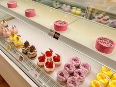 -好利来(新华百货店)