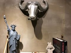 -HIGH FIVE哈福手工汉堡(桂林路店)