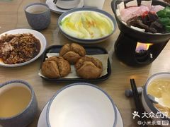 -肖肖酸萝卜鱼火锅(总店)