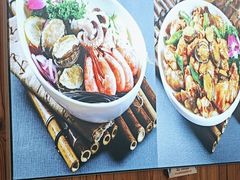 -老东镇啤酒屋海鲜加工·蒸汽海鲜·海鲜烧烤(台东店)