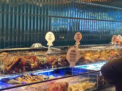 -雍容荟帝王蟹活龙虾展台自助(IFS黑金店)
