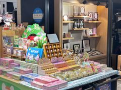 -猫的天空之城概念书店(苏州诚品店)