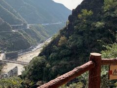 -汉中石门栈道景区