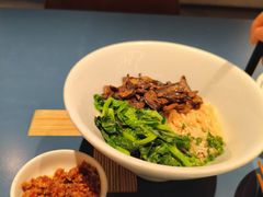 -一坐一忘云南菜(嘉里中心店)