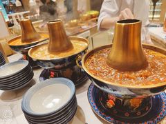 铜锅麻辣烫-咖啡苑自助餐厅·中国大饭店