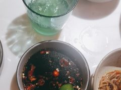 -喃喃椰·糟粕醋·椰子鸡火锅(七堡花园店)