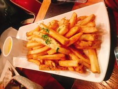 -斯普汇生蚝牛排馆(中骏世界城店)