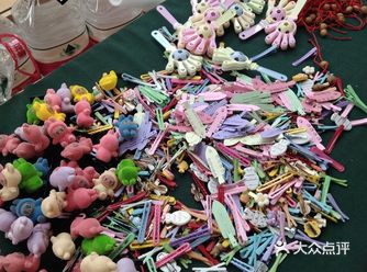 老乡鸡新光界店免费领小礼物