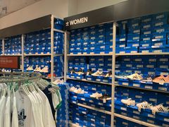 -Adidas(东荟城店)