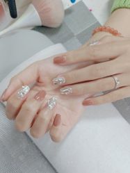 -尤米一站式美甲美睫
