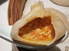 金牌蟹黄汤包-裕兴记•蟹黄面馆(人民广场店)