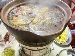 -威邵鸡煲(西华路总店)
