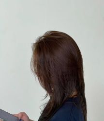 -虫二·专注健康烫染沙龙