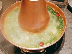 鸳鸯锅-老墙根涮肉·铜锅·烧烤(欢乐谷·王四营店)