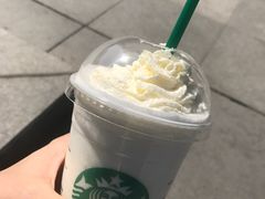 -星巴克(西安曲江银泰店)