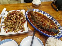 -百味地锅鸡(铜山路店)