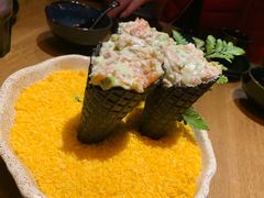 三文鱼牛油果手卷-荟廷·晶萃(陆家嘴尚悦湾店)