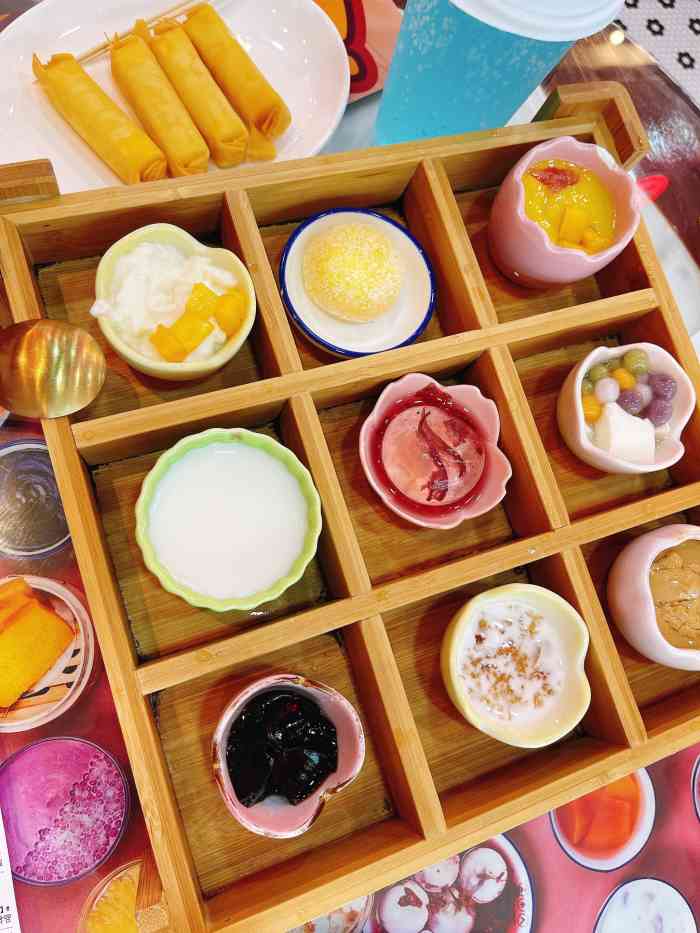 五条人糖水铺幸福林带环球港店