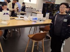 -华为智能生活馆(上海中山公园龙之梦)
