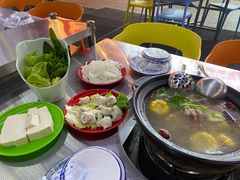 -蚝羊氣惠来羊肉火锅·高压锅生蚝