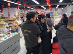 -好特卖HotMaxx(杭州滨江宝龙城店)