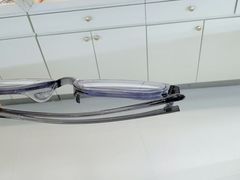 -三叶眼镜城(凯迪金融大厦店)