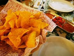 炸玉米片配番茄莎莎-HFFOUSA TACO弗萨塔可墨西哥餐厅(颐堤港店)