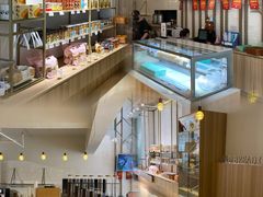 -顶东面包花园·生日蛋糕(世博店)