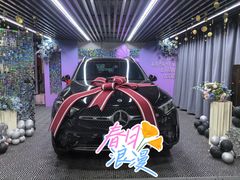 -上海星瀚奔驰4S店(红柳路店)