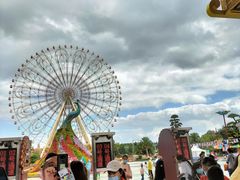 -七彩云南欢乐世界