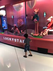 -LuckyStar幸运星家庭娱乐中心(东莞国贸店)