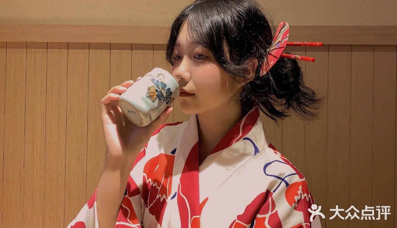 想穿和服和想吃烤肉的朋友很推荐噢