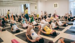 -元泉瑜伽培训学院