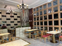 -雍沪里·沪湘融合菜( 康桥店)