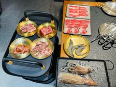 -何发发和牛烧肉·鳗鱼榴莲放题自助(乐峰广场店)