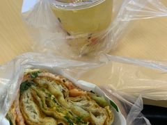 -卞姐蛋饼(陕西南路店)