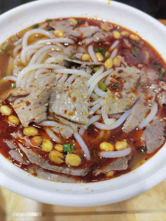 覃肥叔桂林米粉(粮道街店)-"粮道街这么出名的米粉,必须尝试,而且,是.