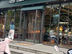 -红跑车蛋糕世界(清江路店)