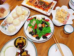 -东来菜馆•手抓海鲜家常菜•海鲜锅贴(鸽子窝店)