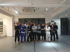 -EFL巴西柔术·综合格斗·泰拳·少儿体能训练(虹桥德必馆)