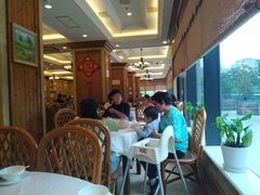 靠窗位-庐州太太(信地店)