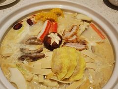 招牌猪骨煲-三人行骨头王火锅(长寿店)